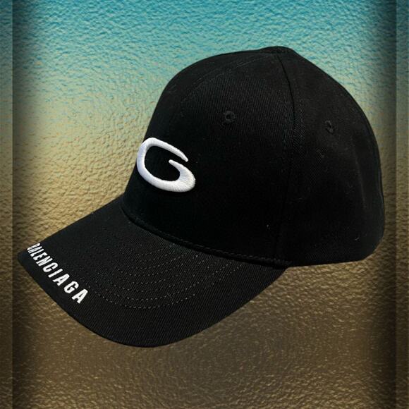 Balenciaga baseball caps for men and women